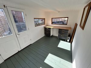 Photo 10- click for photo gallery